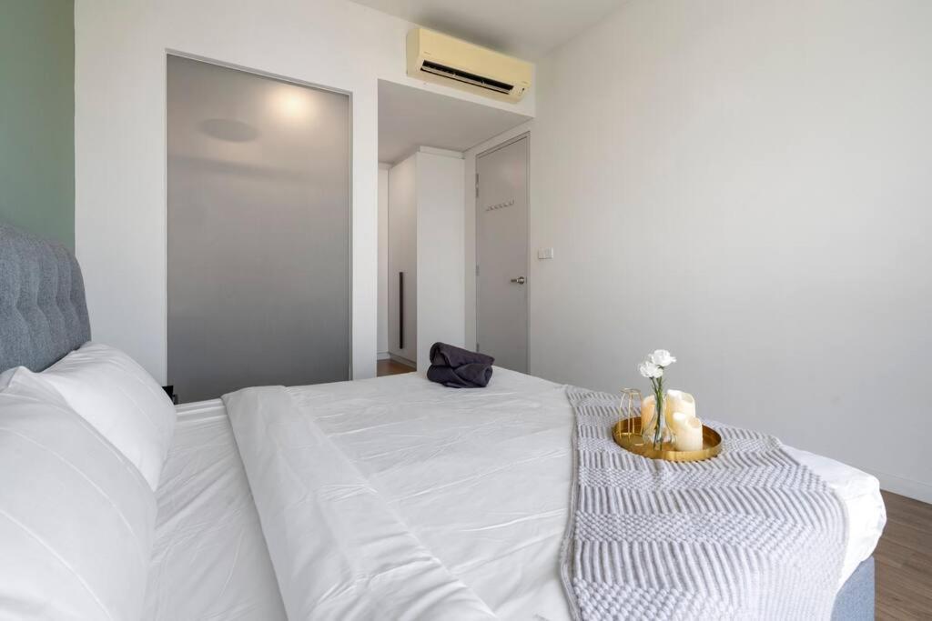 Kl East Mall-theridge-ps4-pool Table-netflix Apartment Kuala Lumpur