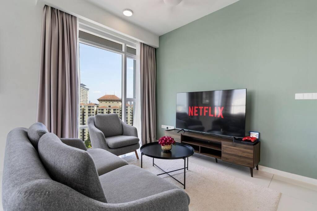 Apartment Kl East Mall-theridge-ps4-pool Table-netflix