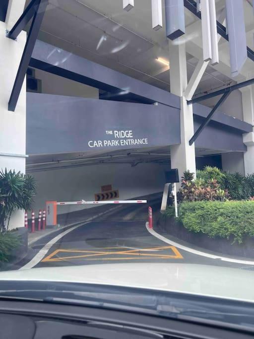 Kl East Mall-theridge-ps4-pool Table-netflix * Kuala Lumpur