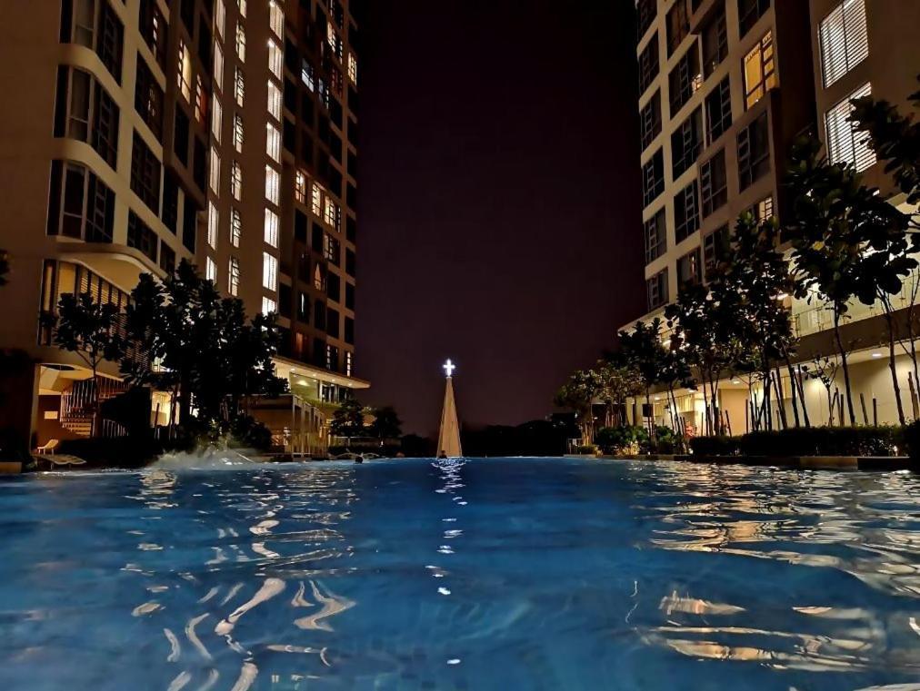Apartment Pool World At Robertson Kuala Lumpur