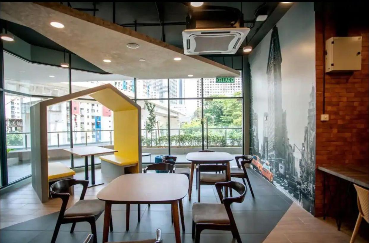 Rainbowstudioklcc Kuala Lumpur