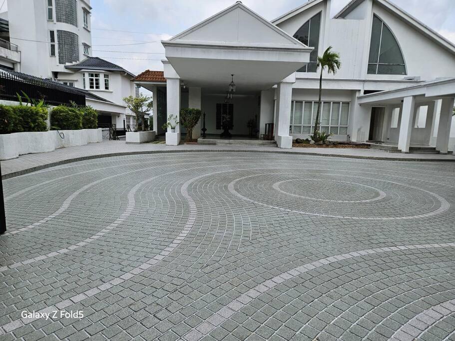 The Grand At Turi,