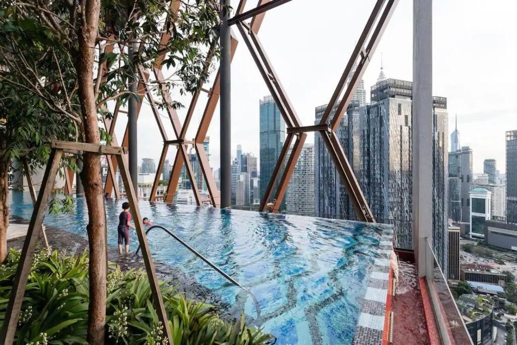 Scarletz Premium Klcc Iconic Twin Tower #38 Apartment *