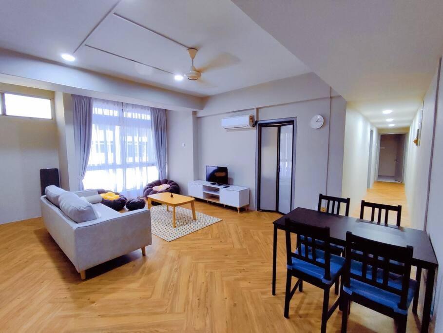 Apartment New Family 2bdrms 8pax By Aj Kuala Lumpur