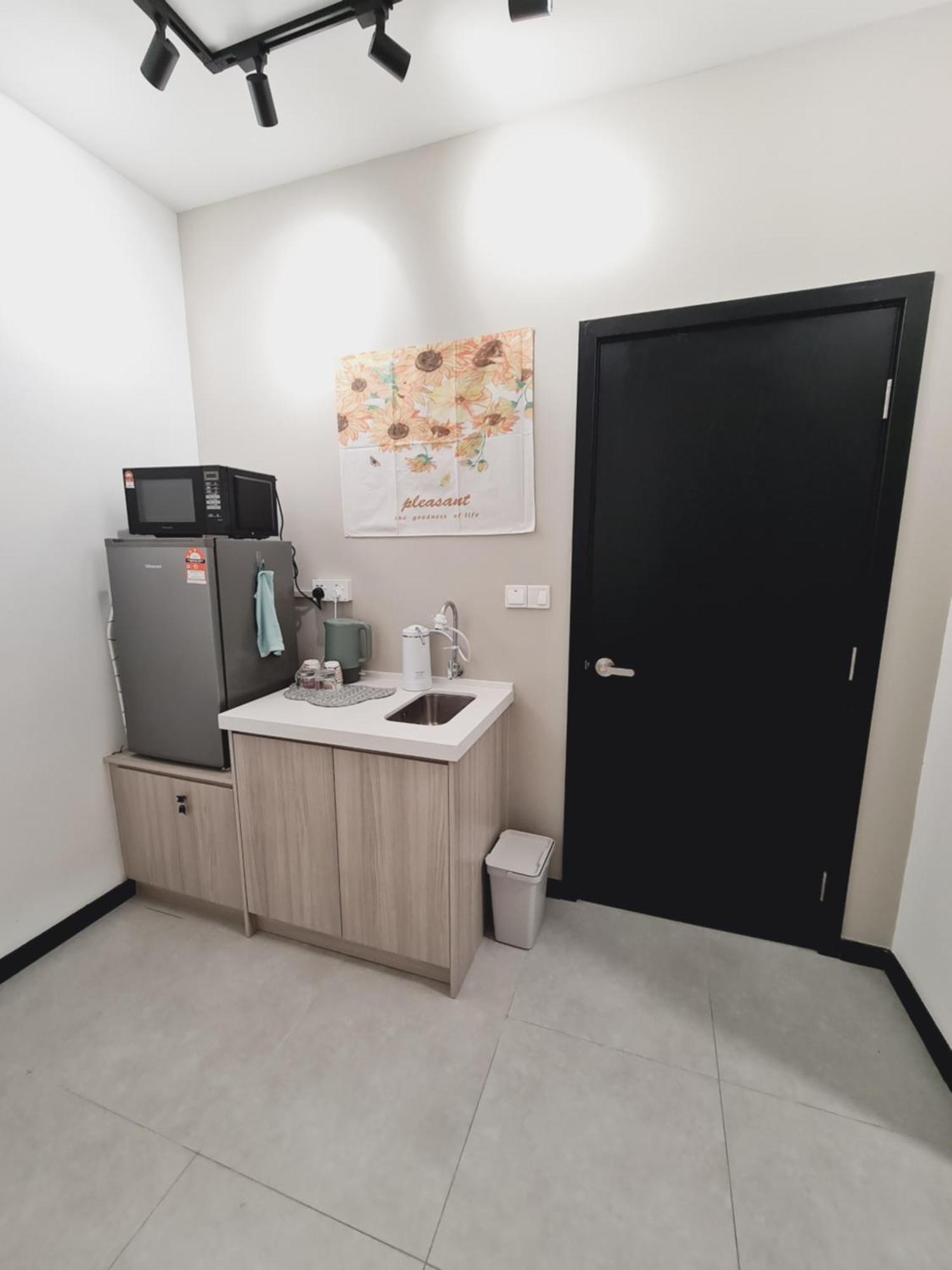 Cozy 2r2b Near Gleneagles @ Embassy Row Klcc Apartment