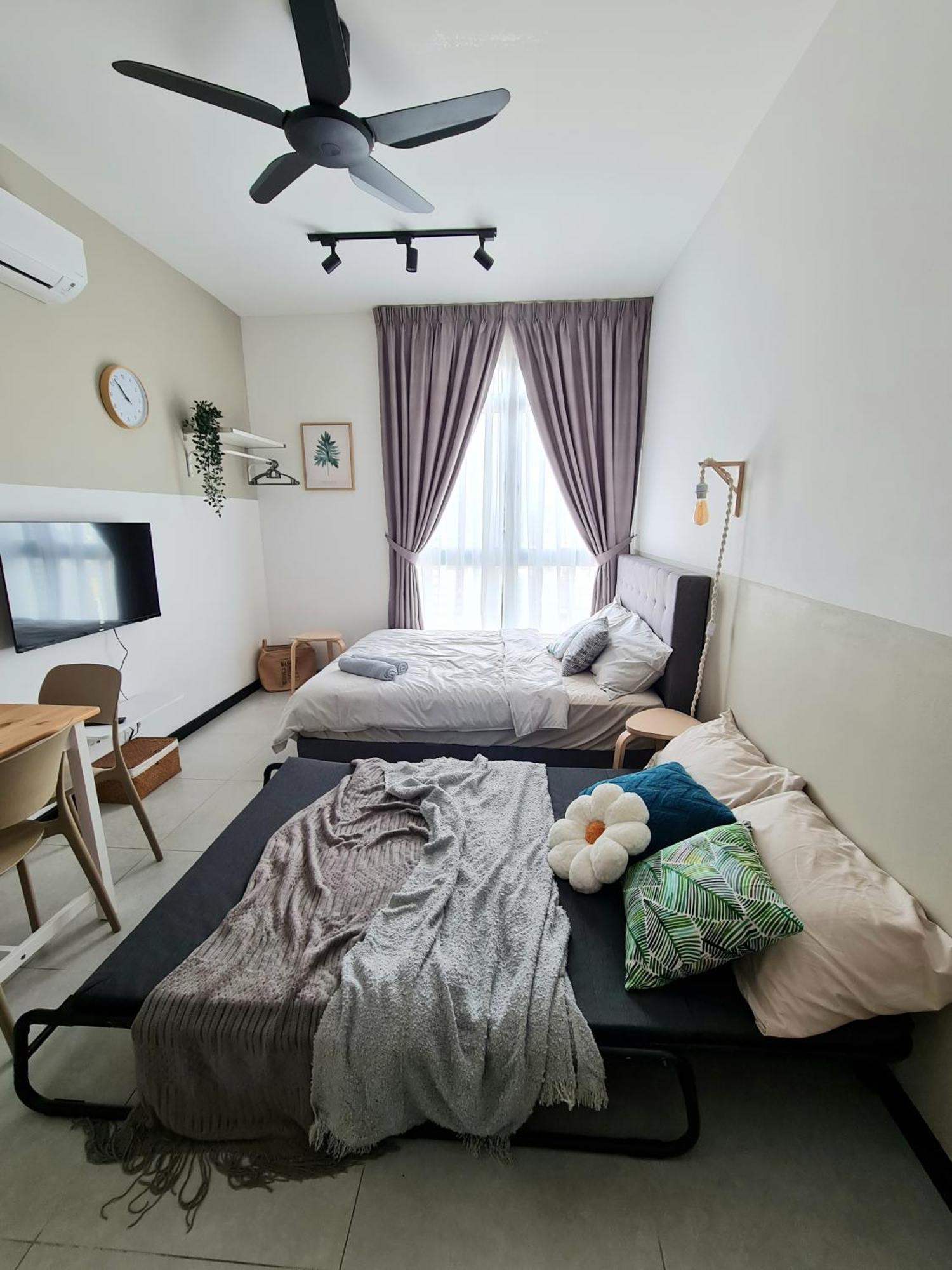 Cozy 2r2b Near Gleneagles @ Embassy Row Klcc Apartment