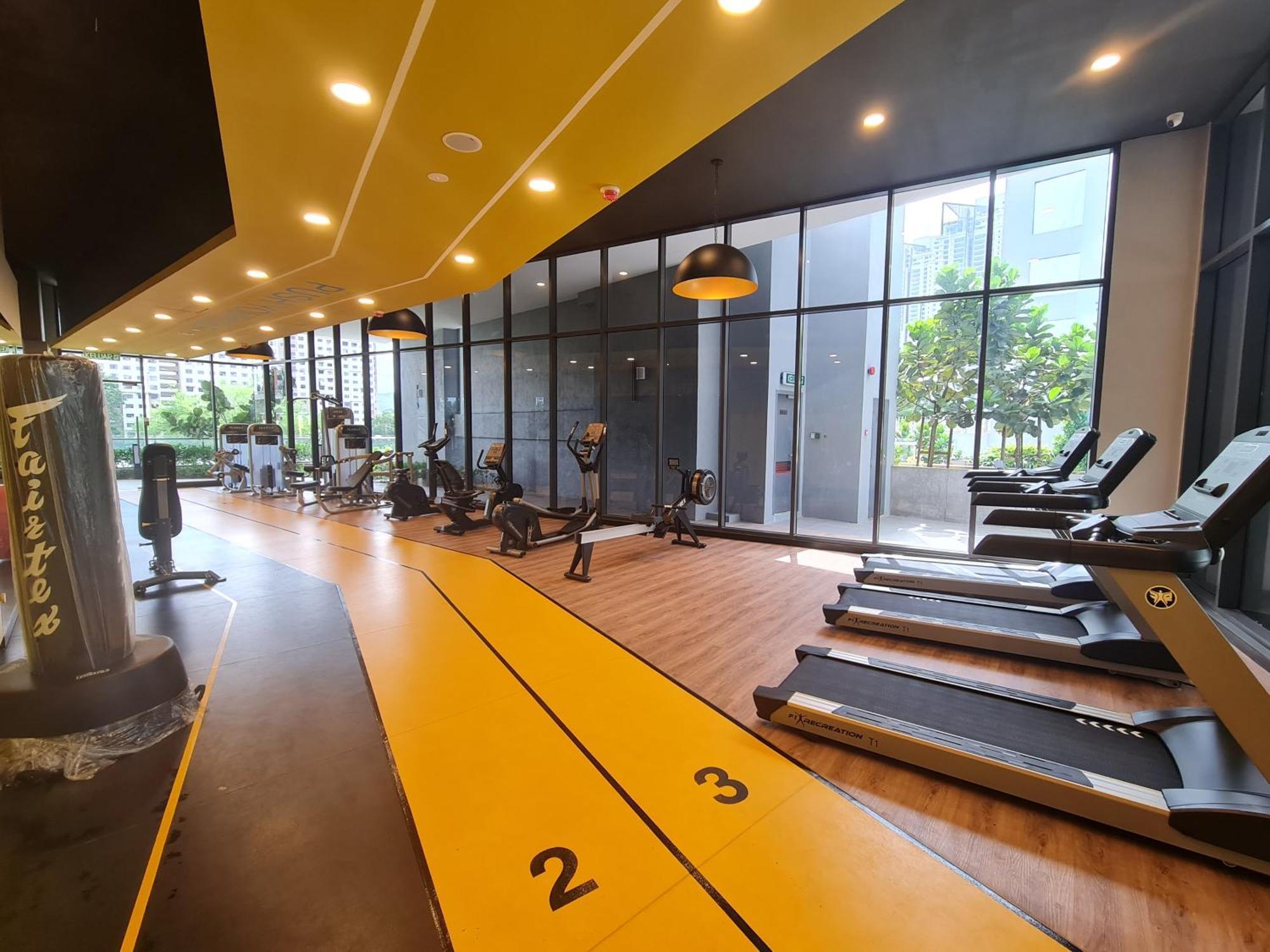 Apartment Cozy 2r2b Near Gleneagles @ Embassy Row Klcc *