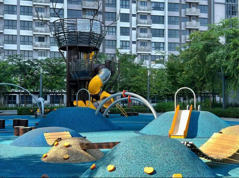 Apartment Mvd41#family 8pax 3 M Vertica Velocity Mall Cheras Ikea Mytown Short Walk To Mrt & Lrt Maluri *