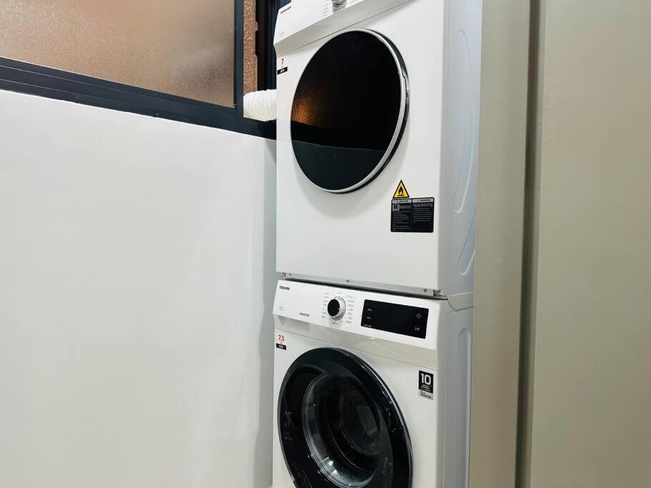 Apartment Mvd41#family 8pax 3 M Vertica Velocity Mall Cheras Ikea Mytown Short Walk To Mrt & Lrt Maluri *