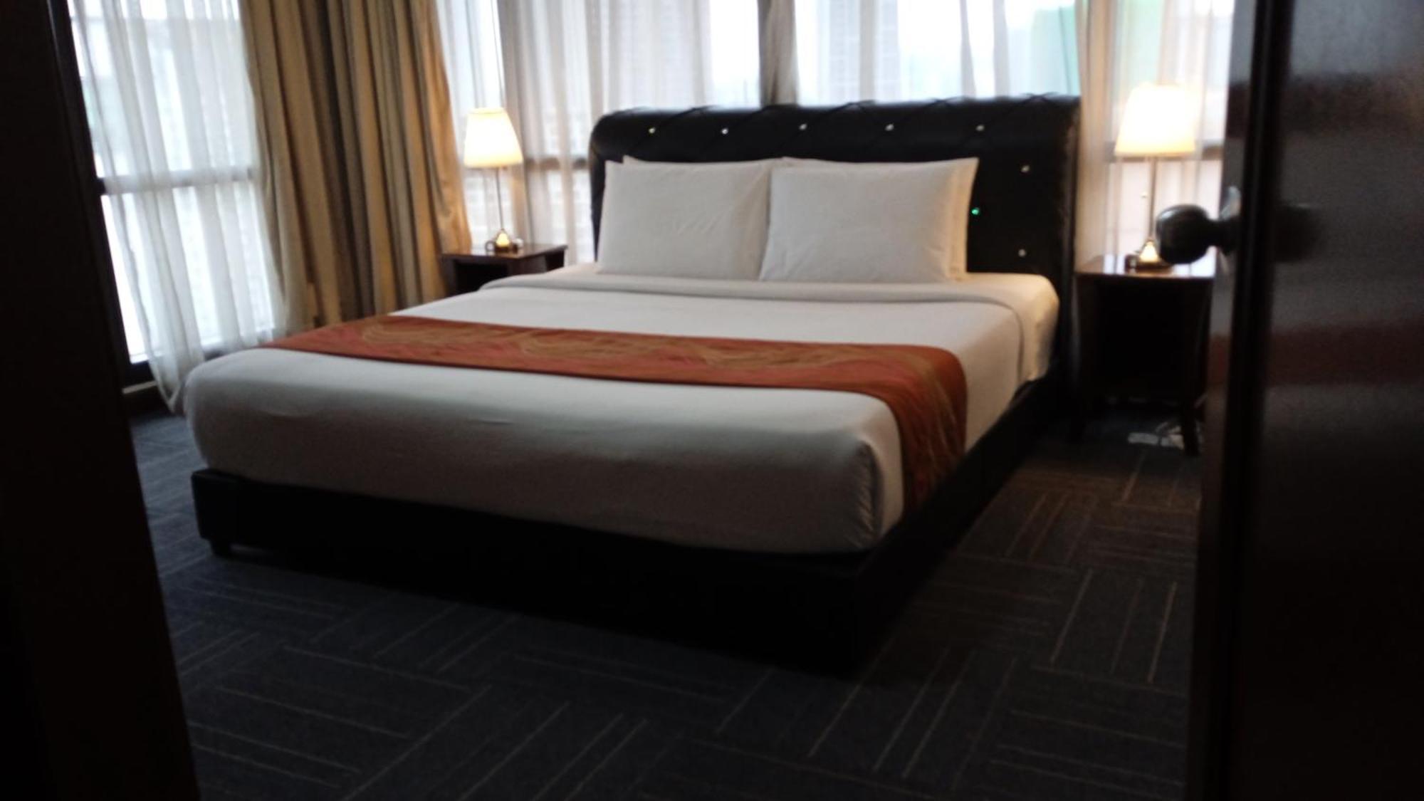 Bukitbintang World Service At Times Square Apartment *