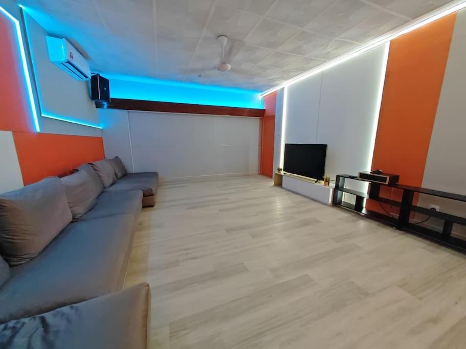 Taman Duta Kl Deluxe By Ubook Villa *
