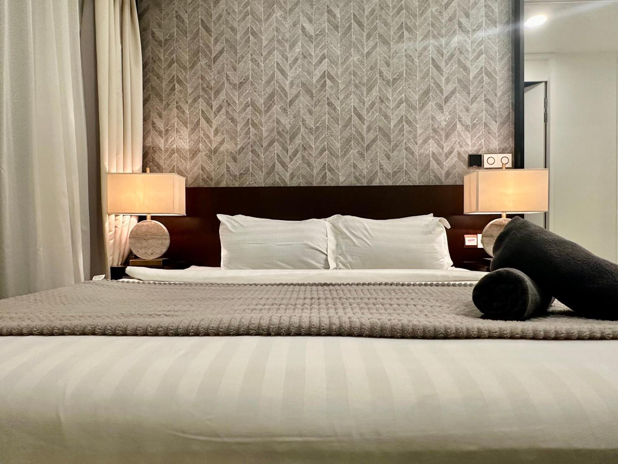 Orental Tropicana The Klcc Bukit Bintang City Center Apartment