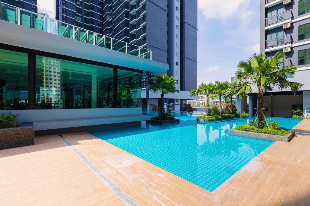 Fun Slides Majestic Maxim Cheras Staycation Mrt * Kuala Lumpur