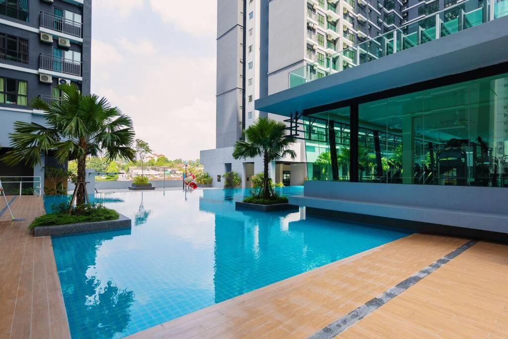 Fun Slides Majestic Maxim Cheras Staycation Mrt Apartment