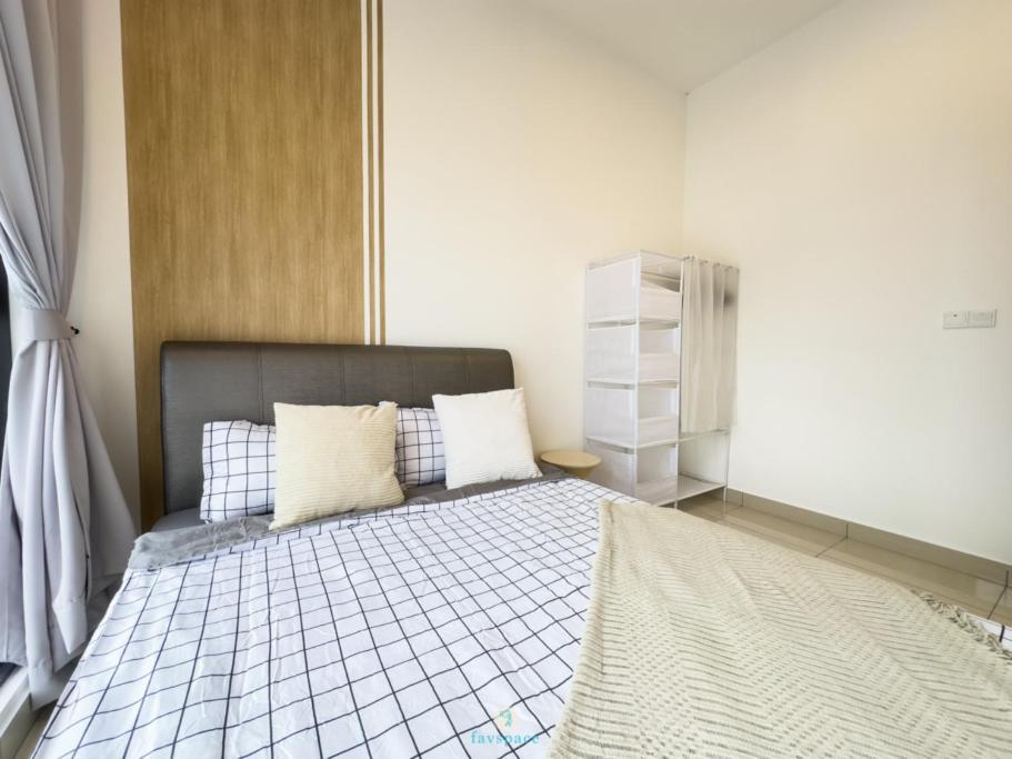 Apartment 2b2b 4 Pax - Chan Sow Lin - 10 Min To Trx *