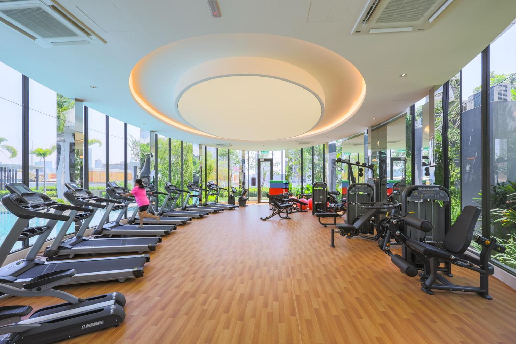 2b2b 4 Pax - Chan Sow Lin - 10 Min To Trx Apartment *
