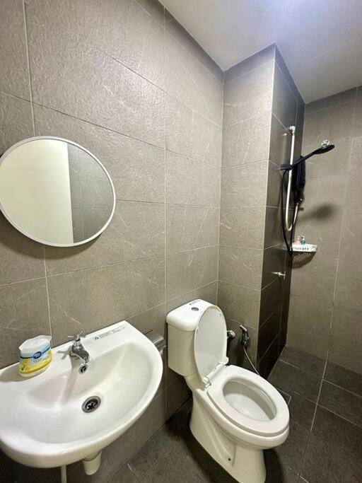 Creamy Kl View - Majestic Maxim Near Ucsi, Kl, Mrt #康乐夜市