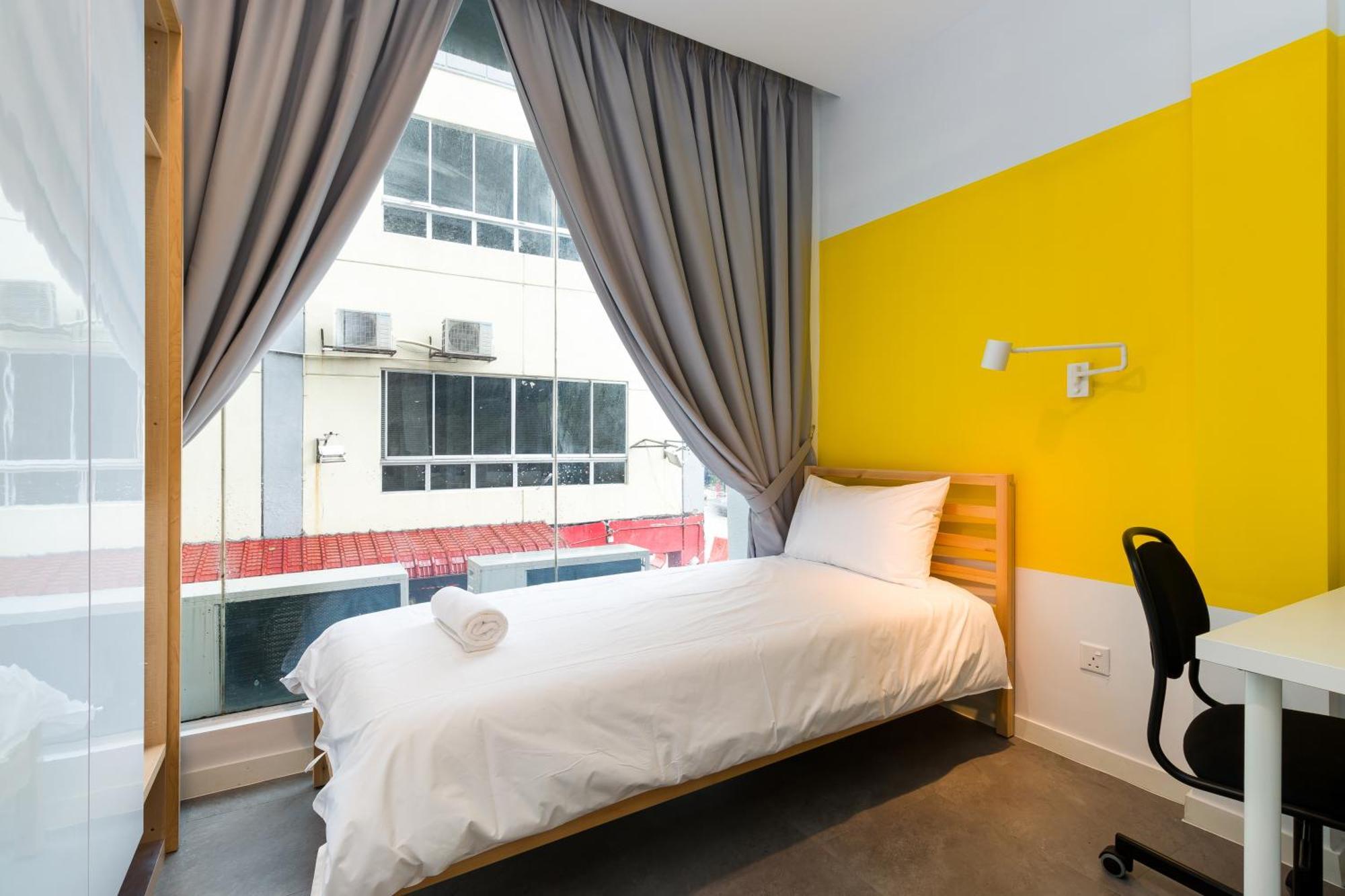 Upstairs Downstairs Coliving Kampung Pandan Hostel
