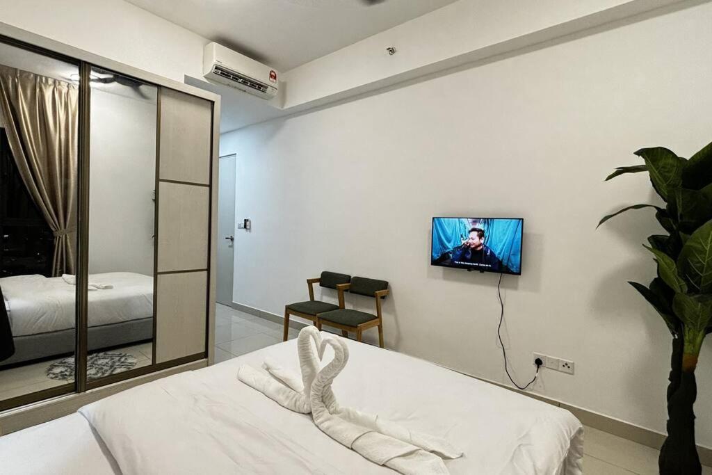 Comfy Free Parking Netflix Trion Kl Apartment *