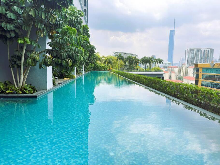 Apartment Comfy Free Parking Netflix Trion Kl *