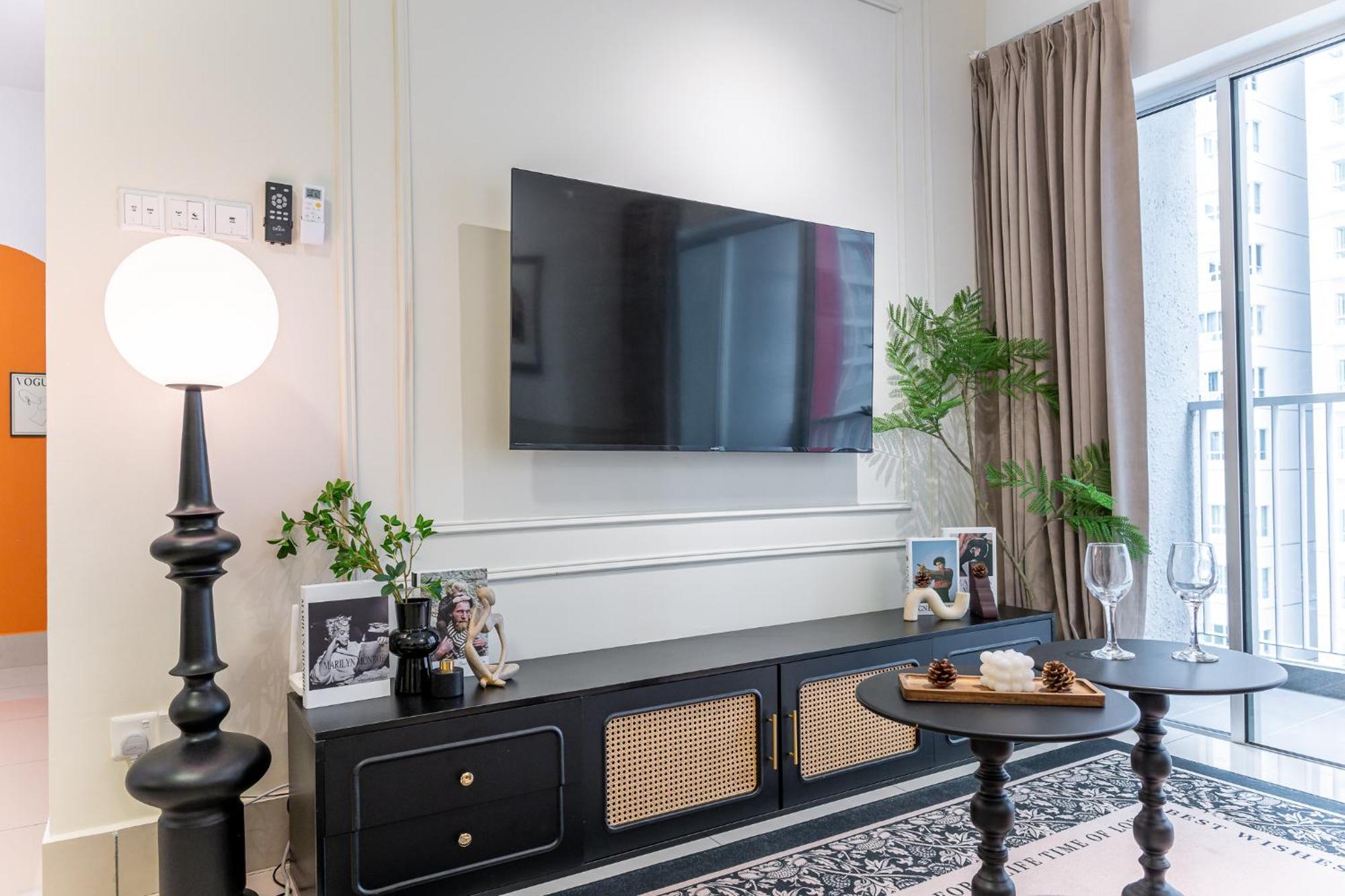 Razak Residences By The Conts *