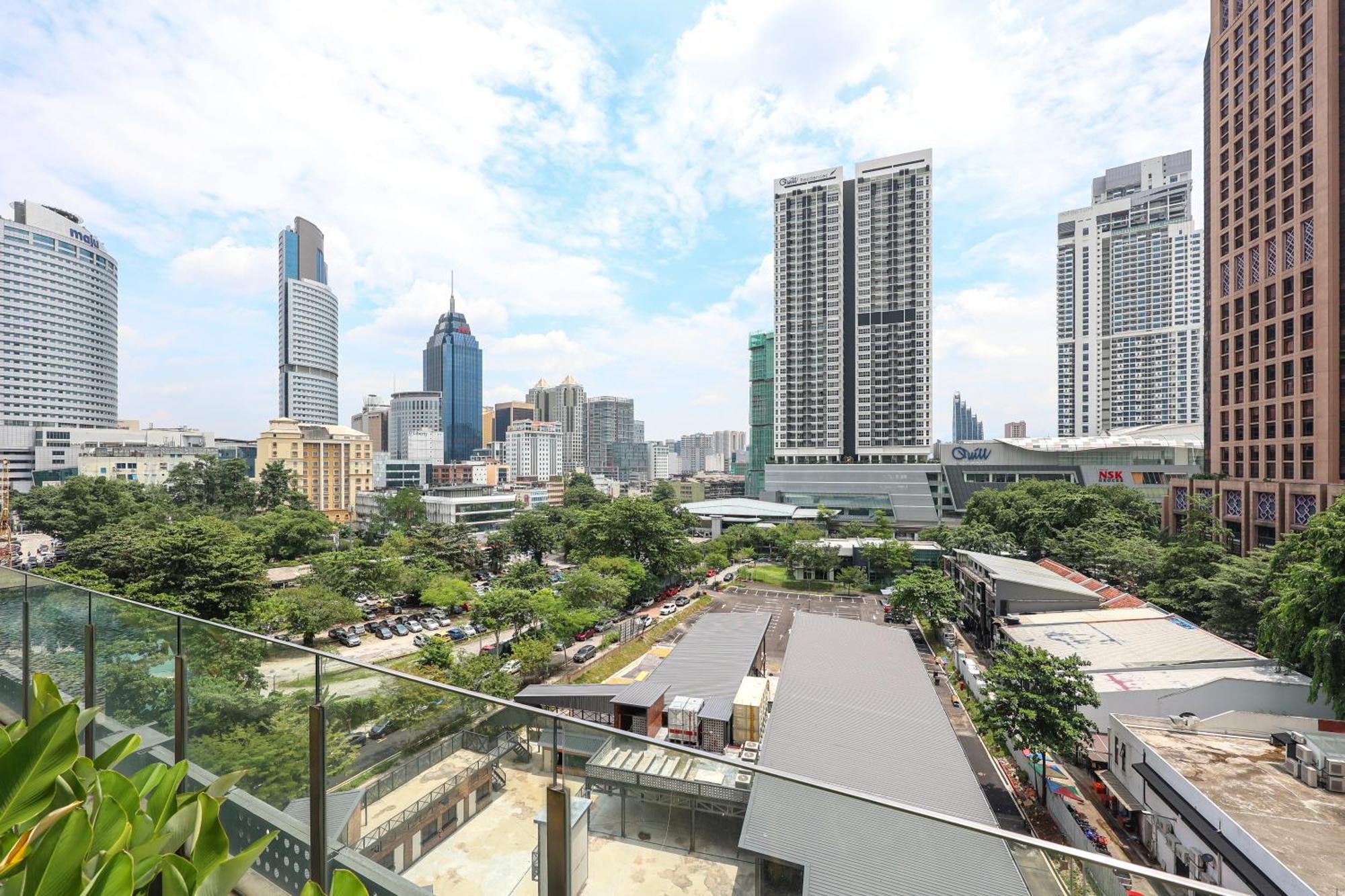 Anggun Residences Serviced By Gb *