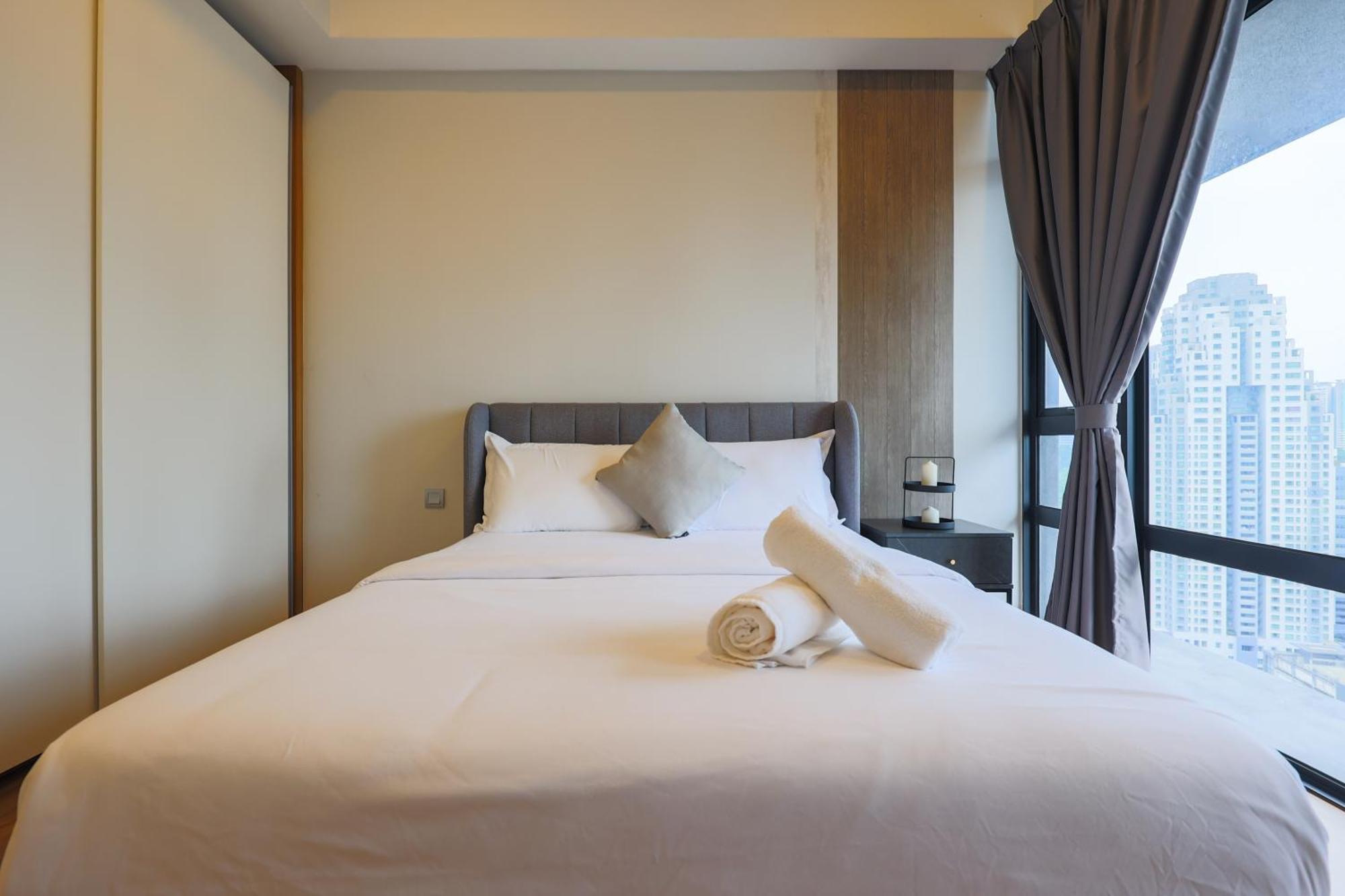 Khách sạn hẻo lánh Anggun Residences Serviced By Gb