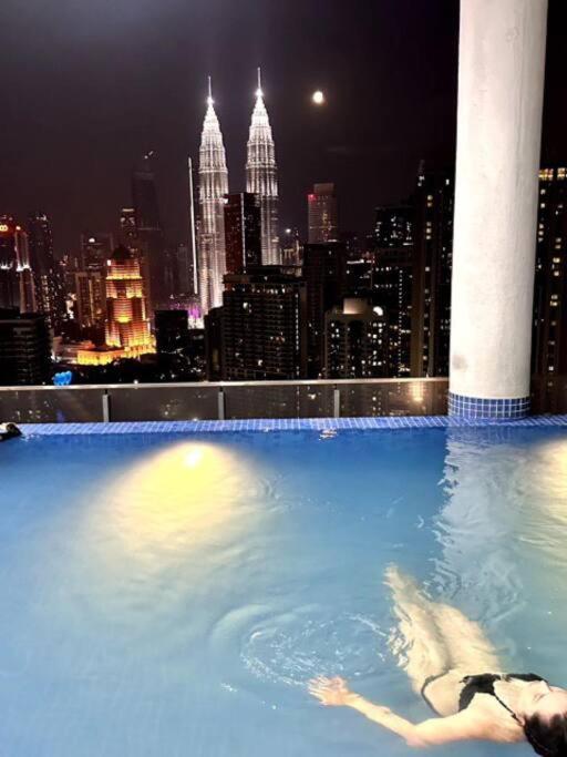 Apartment The Colony Infinitum,room With Klcc View,sky Pool