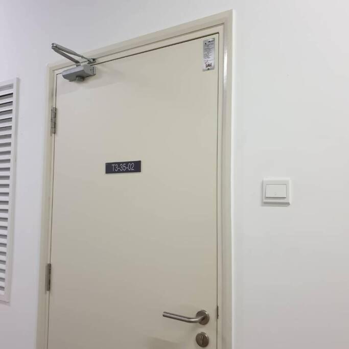 Arte Jalan Ampang, Klcc Level 35 Apartment *
