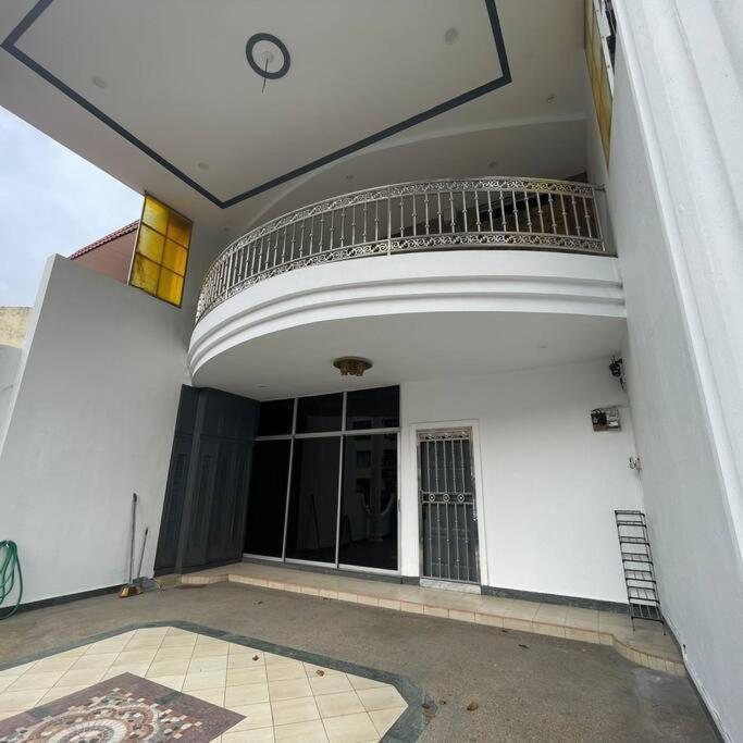 Cozythemed 11 Pax Batucaves Publika Mitec Pwtc Apartment *