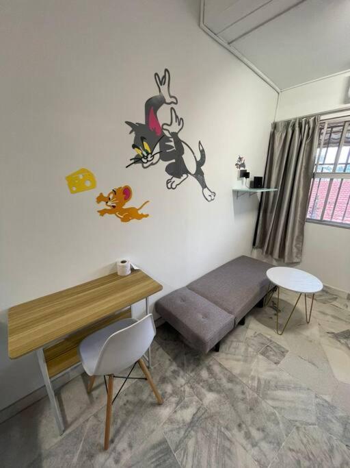 Apartment Cozythemed 11 Pax Batucaves Publika Mitec Pwtc *