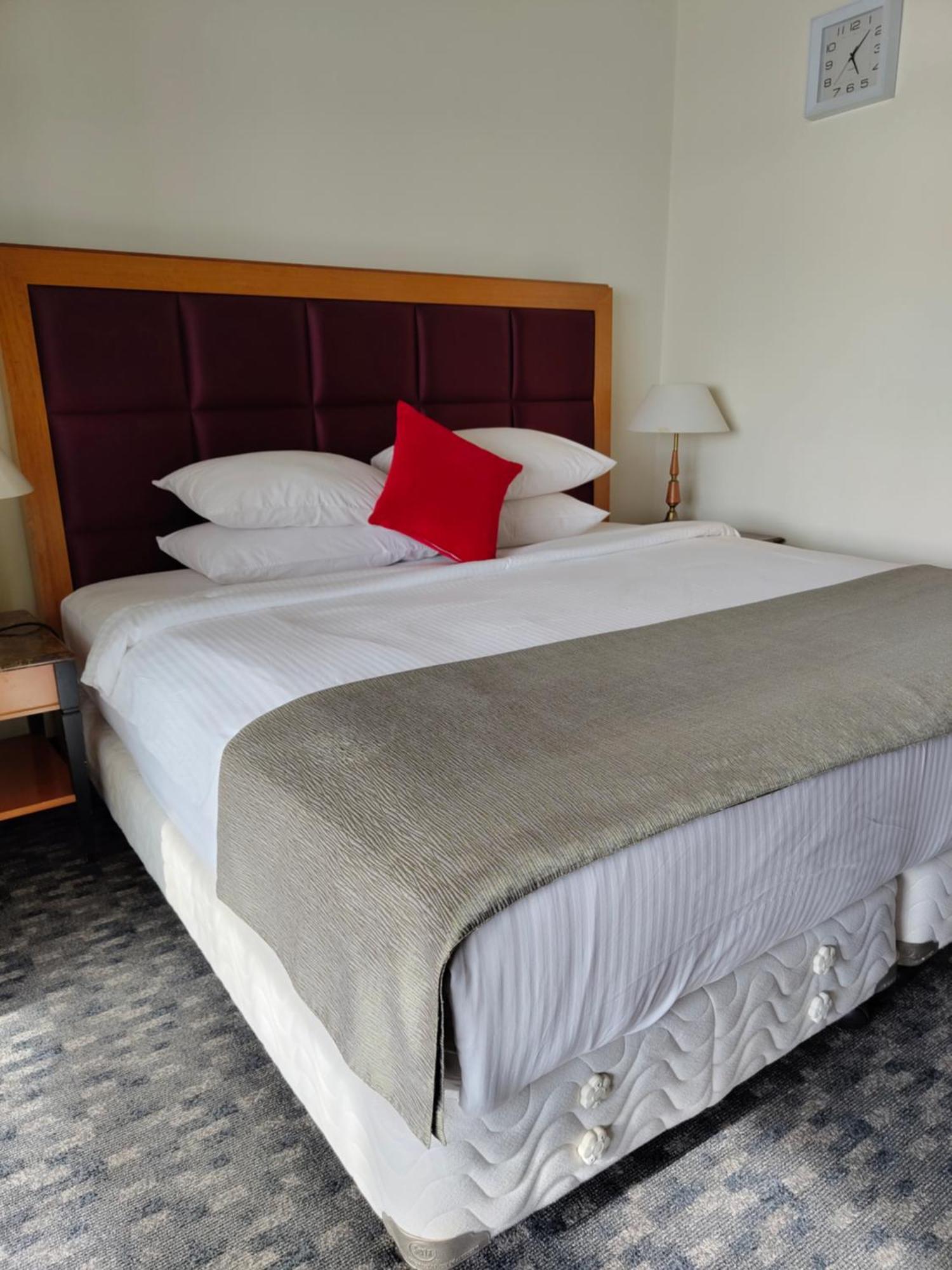 Radission At Times Square Apartment