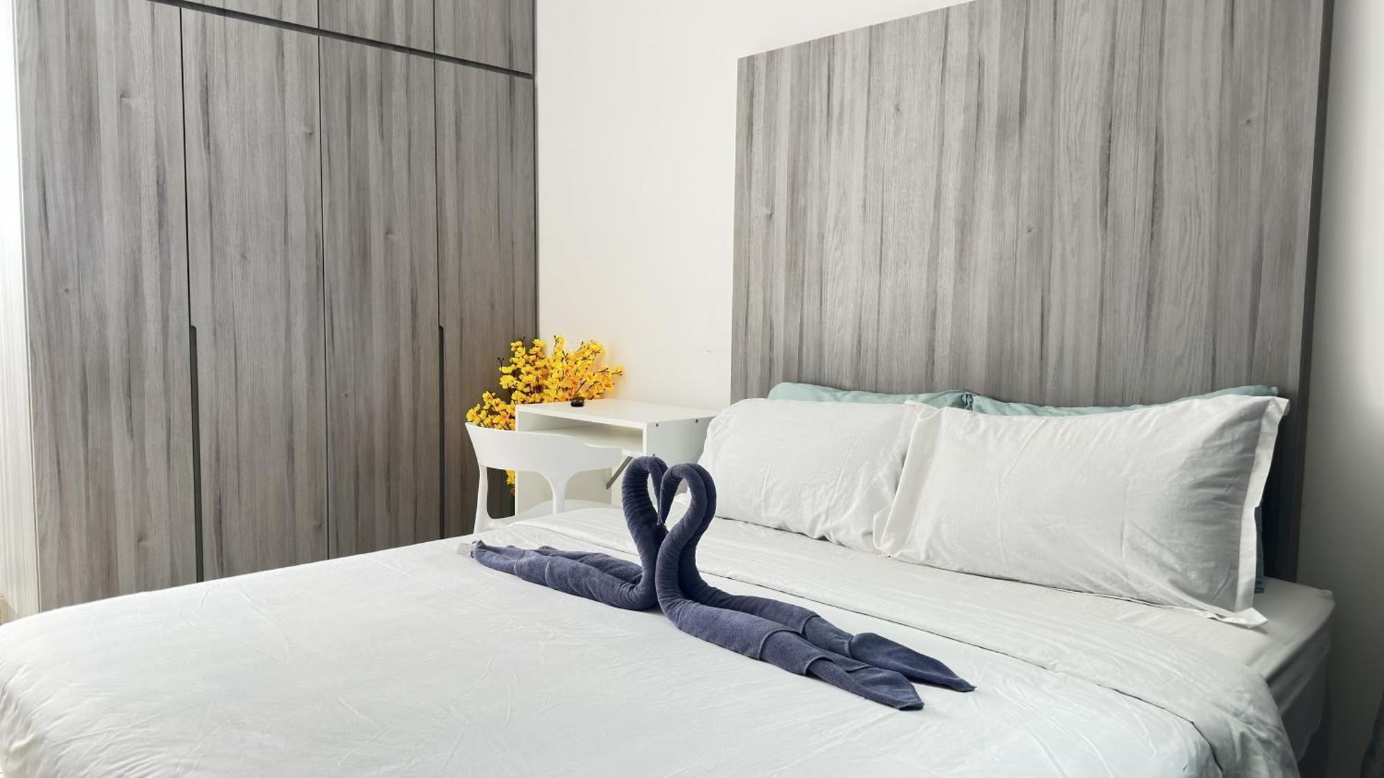 Luxury With Balcony * Kuala Lumpur