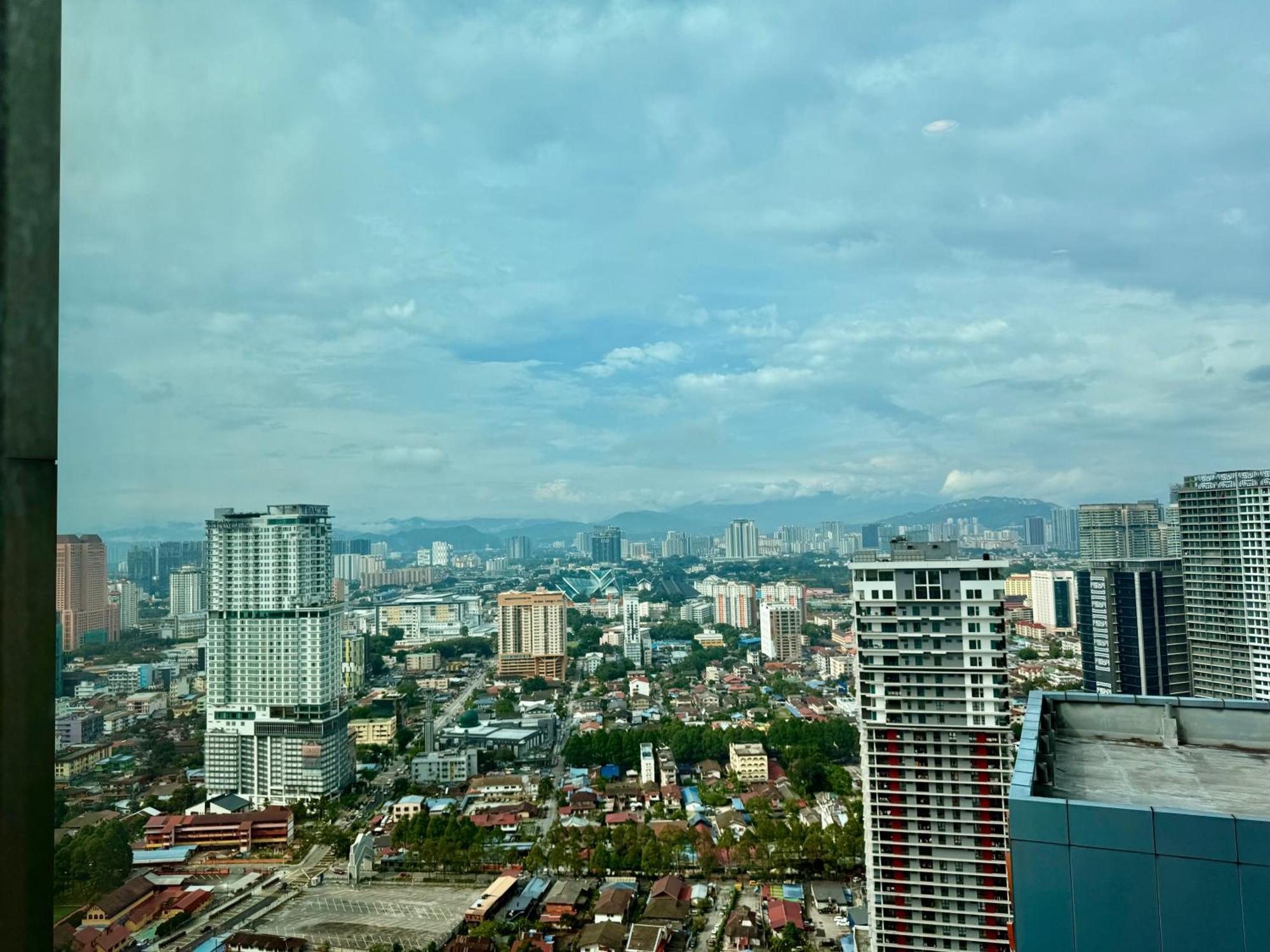 The Platinum Klcc By Loft Apartment *