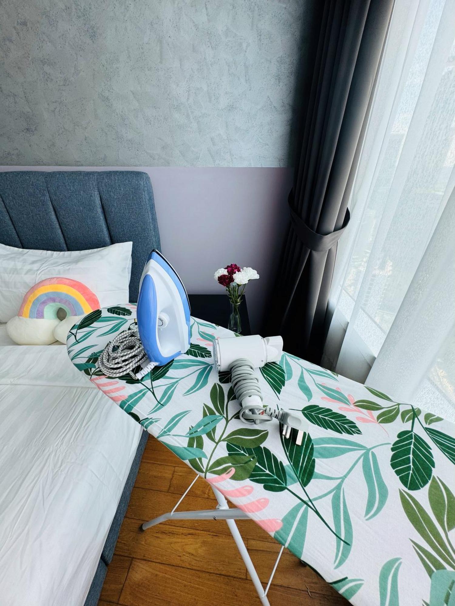 Vortex In Apartment *