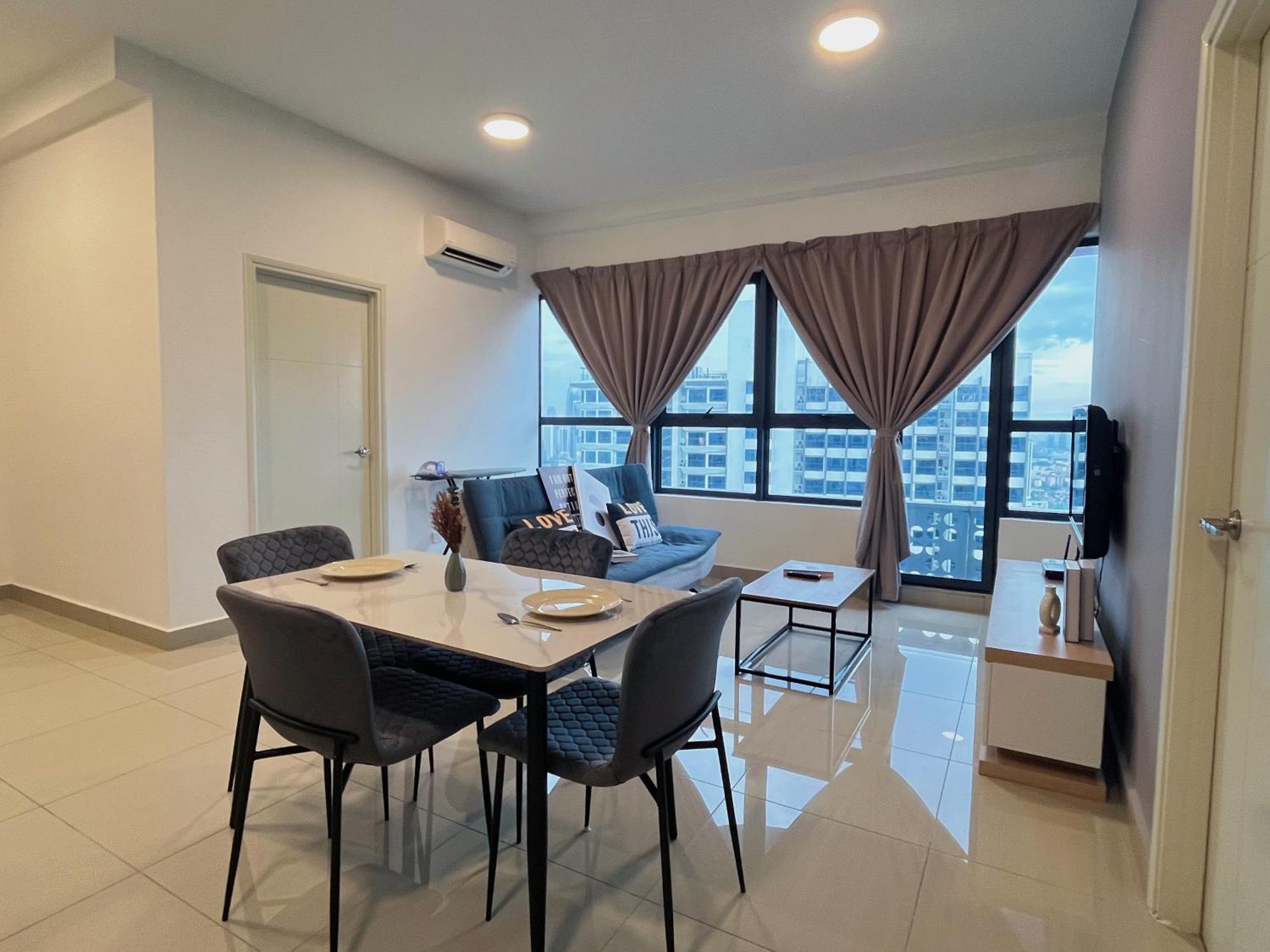 Arte By Manhattan Group Apartment *