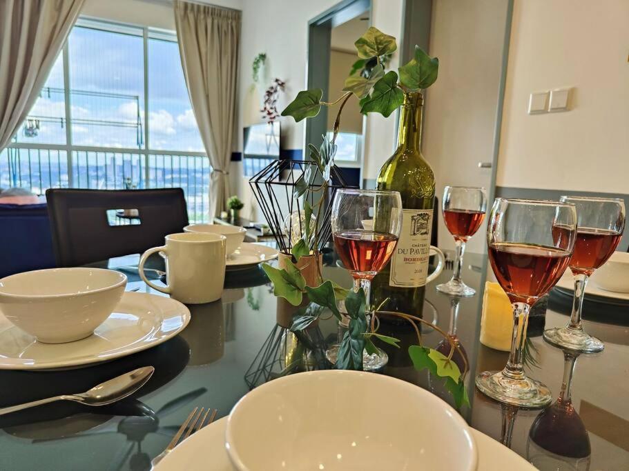 Pavilion 2 Apartment