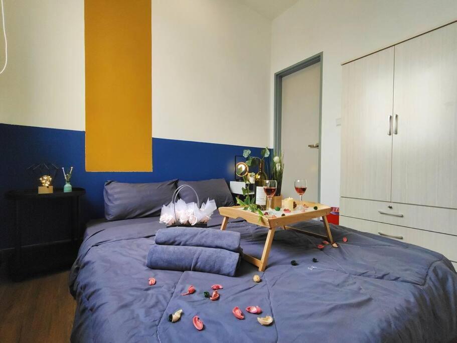 Pavilion 2 Apartment