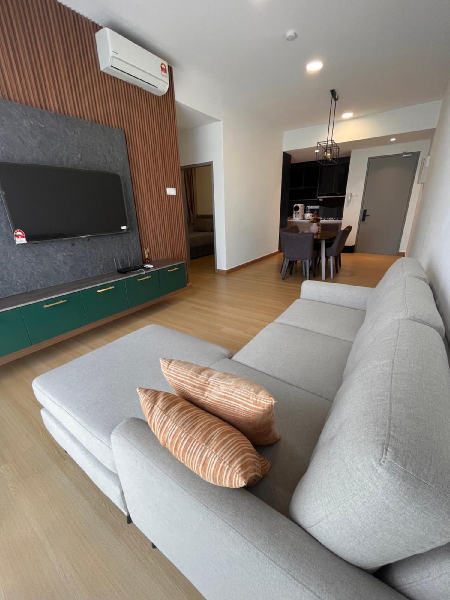 Kamila & Formuslimonly Apartment Kuala Lumpur