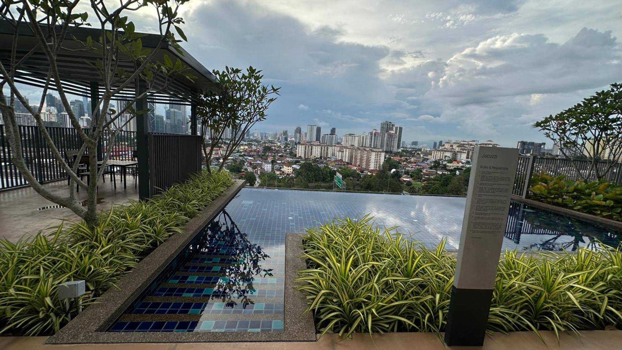 Datum Jelatek Superb Kl By Lh *