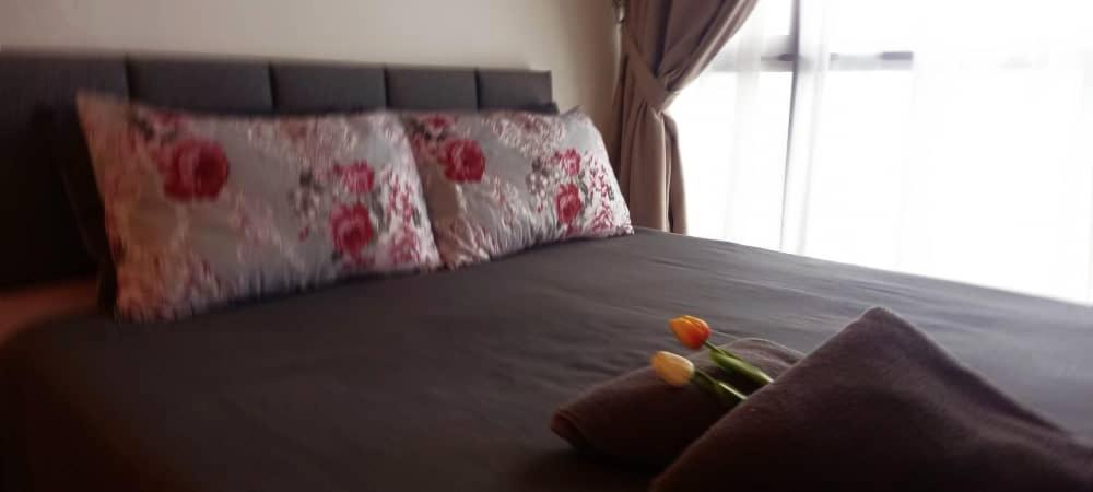 Apartment The Wadies 2br 5pax Reizz Residences With Balcony And View Jalan Ampang *