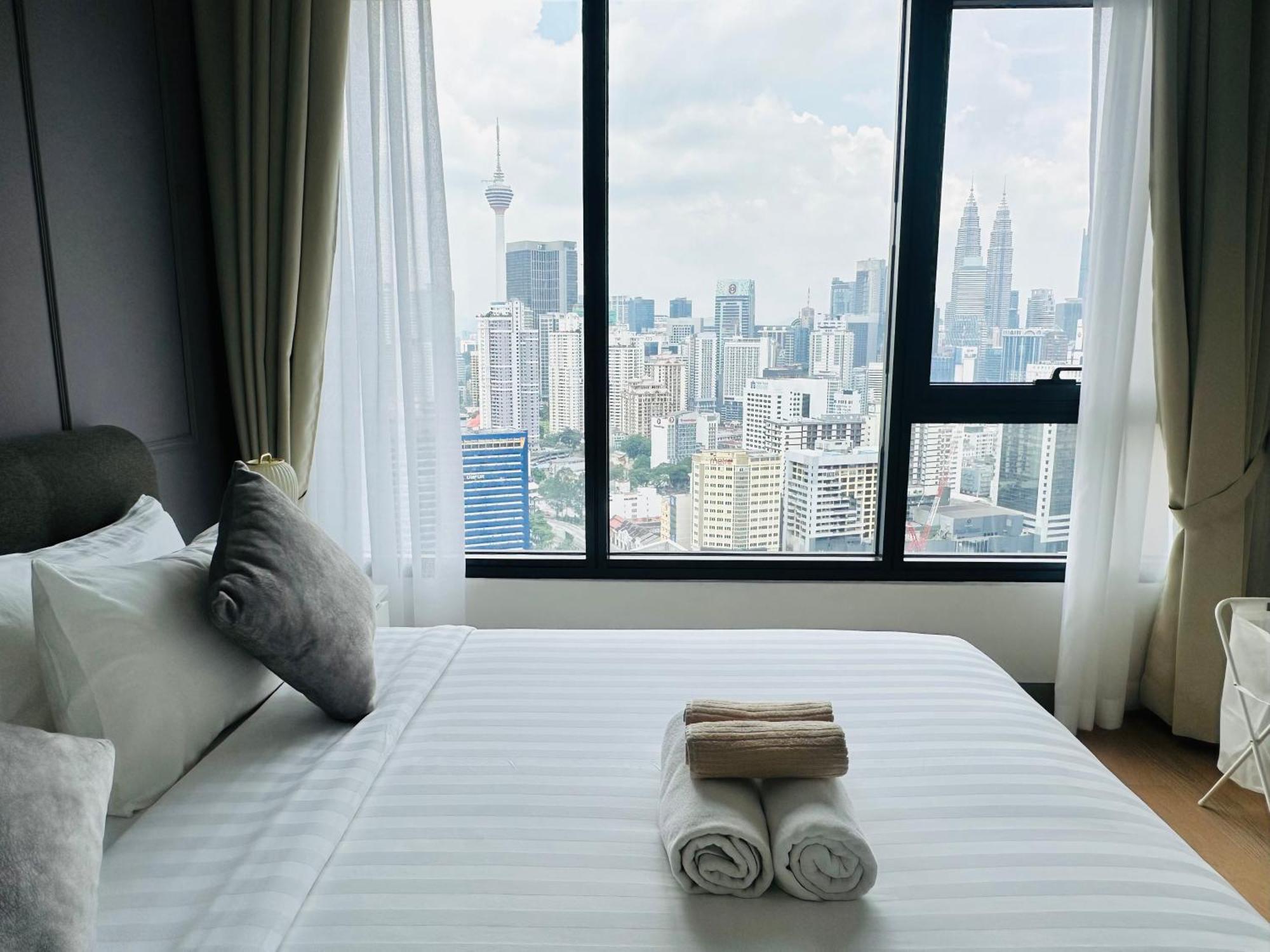 Lucentia Holyday In Kl