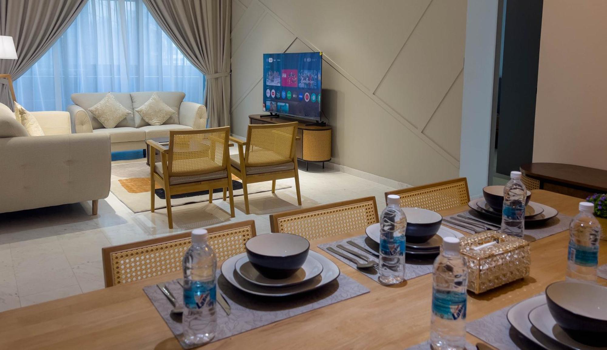 Eaton Klcc - Kl Apartment *