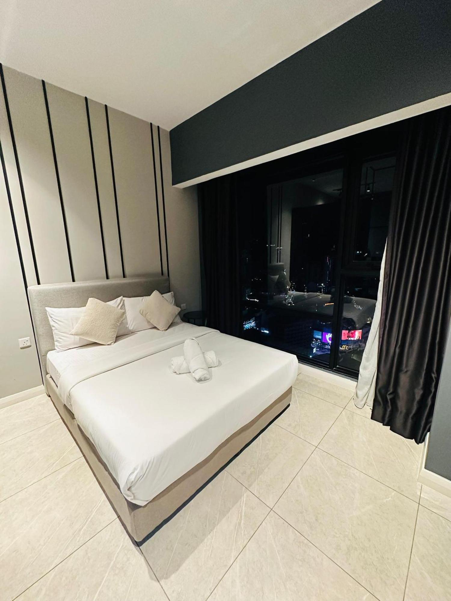 Axon Bukit Bintang By Taheeens * Kuala Lumpur
