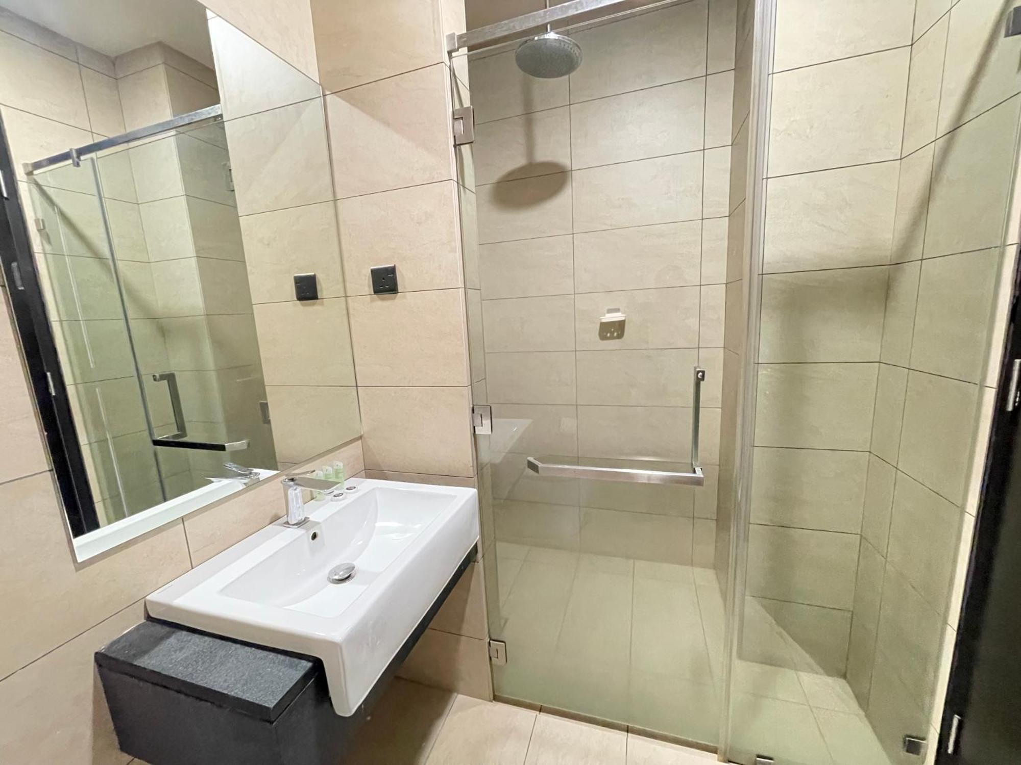 Apartment Opus 118 Tower View