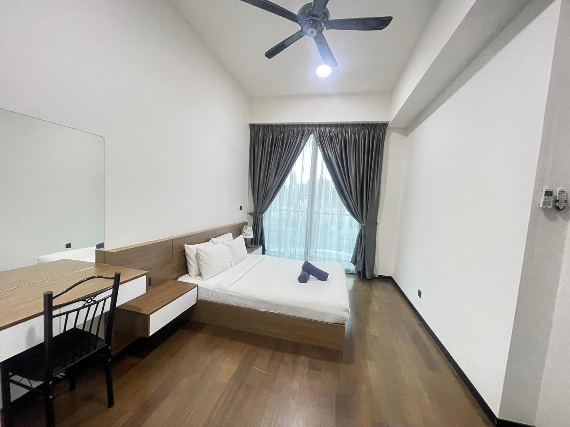 Opus 118 Tower View Apartment *