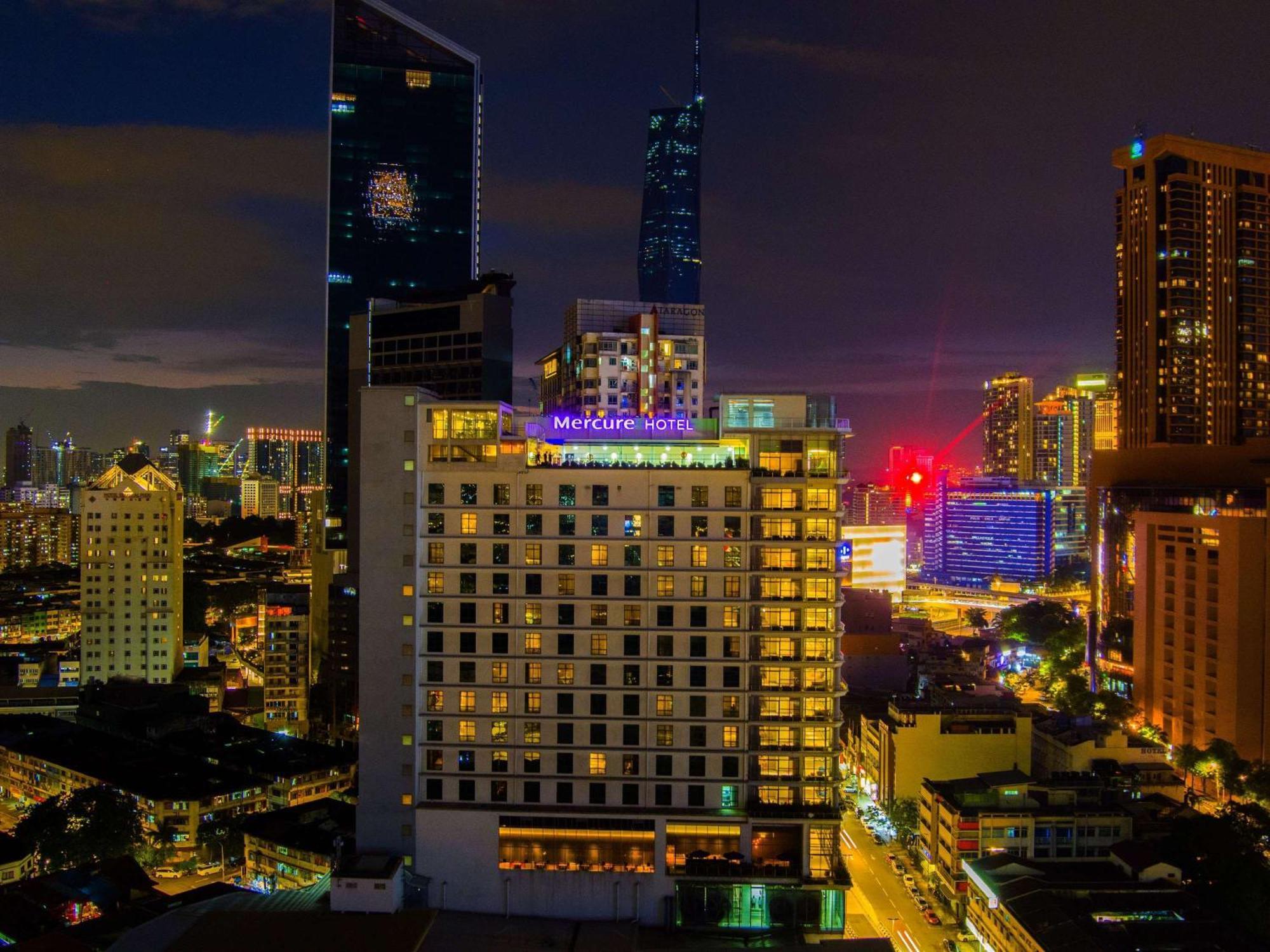 Mercure Shaw Parade Hotel 4*