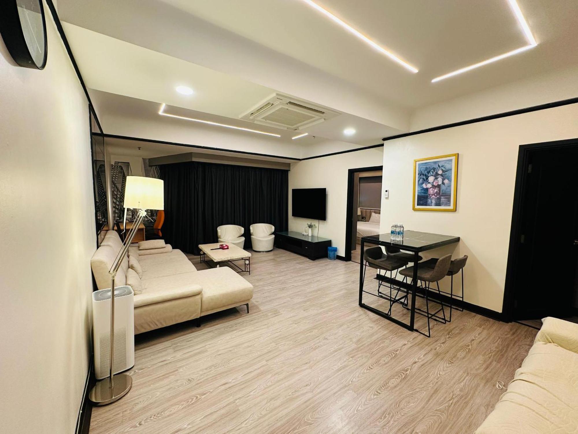 Apartment The Times Square By Family