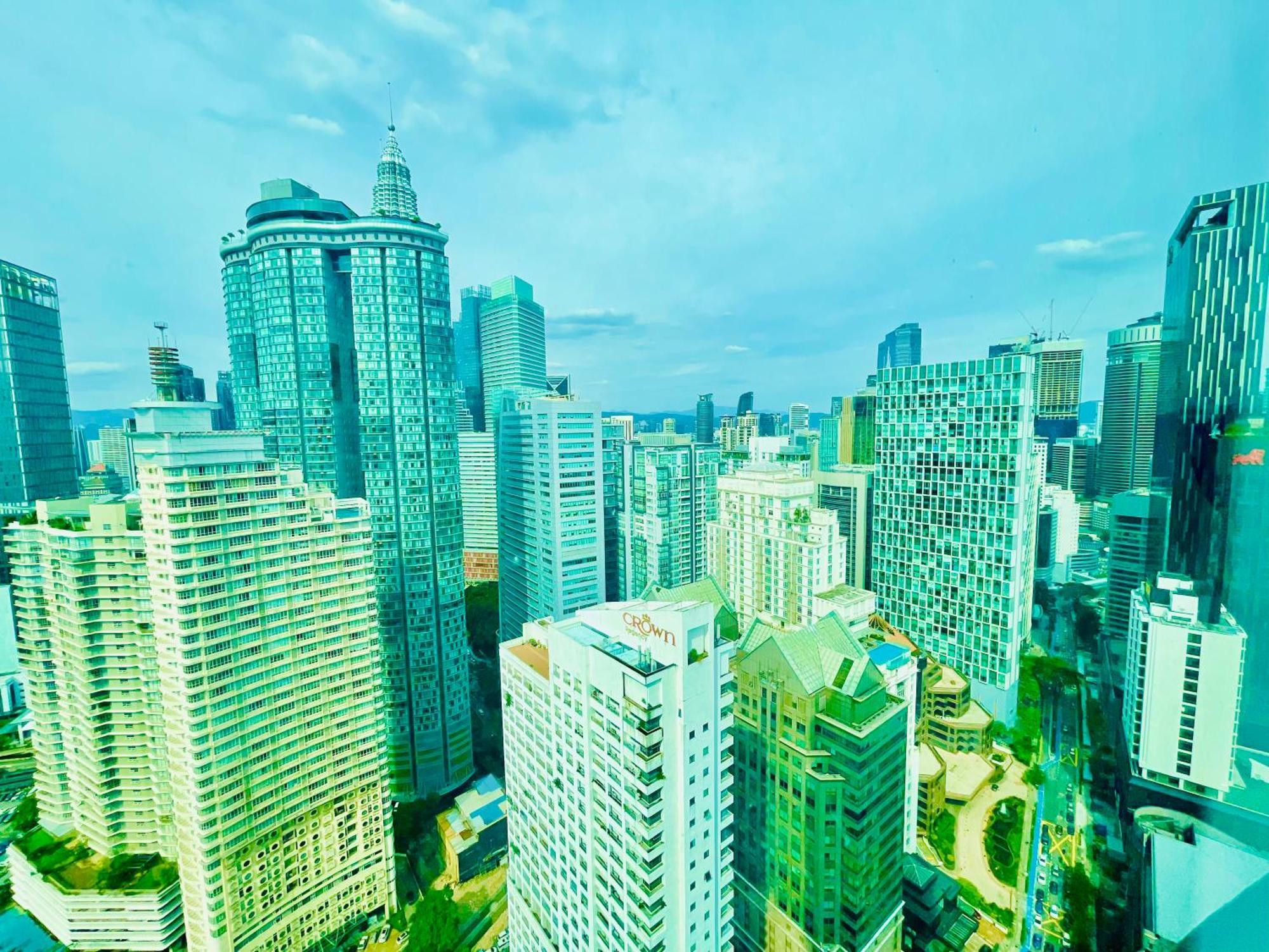 Apartment Vortex Klcc By Homescape *