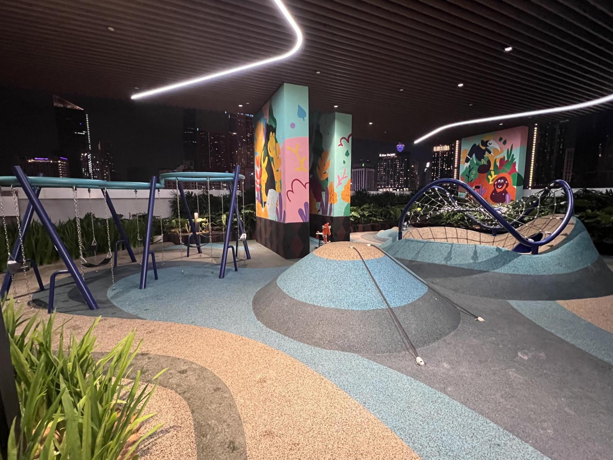 1 Min To Trx Exchange Mall Apartment *